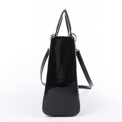Grand sac à main Dior Lady Dior en cuir verni Cannage noir