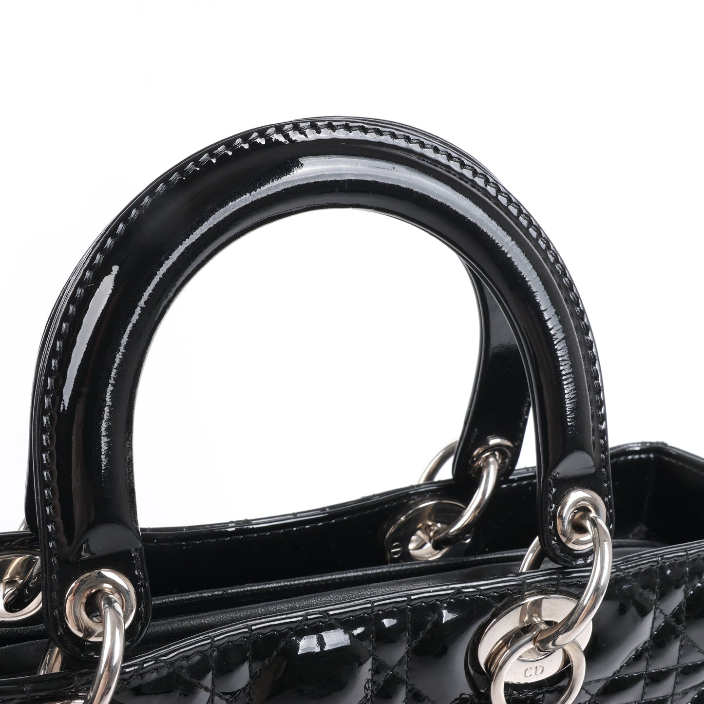 Grand sac à main Dior Lady Dior en cuir verni Cannage noir