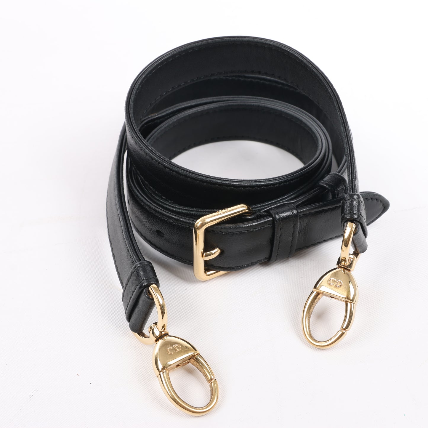 Sac à main Christian Dior Lady Dior Cannage en cuir noir, taille moyenne, 2 voies