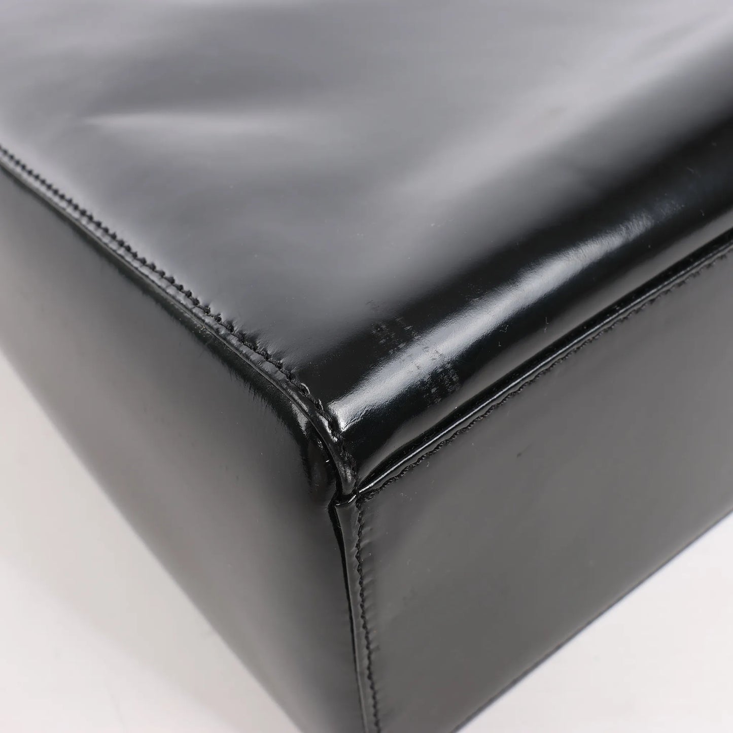 Dior Lady Dior Large Patent Leather 2Way Handbag in Black