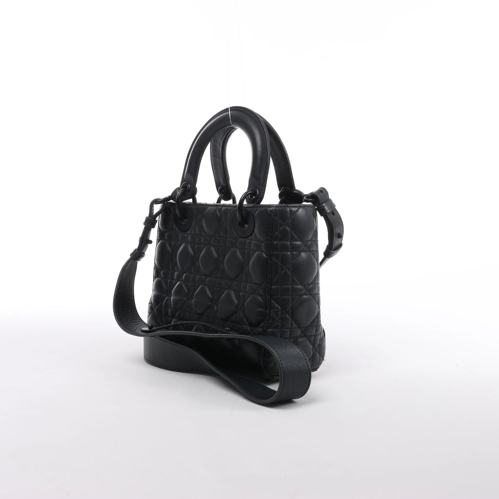 Bolso de mano mediano de dos vías de piel Cannage de Christian Dior en color camello
