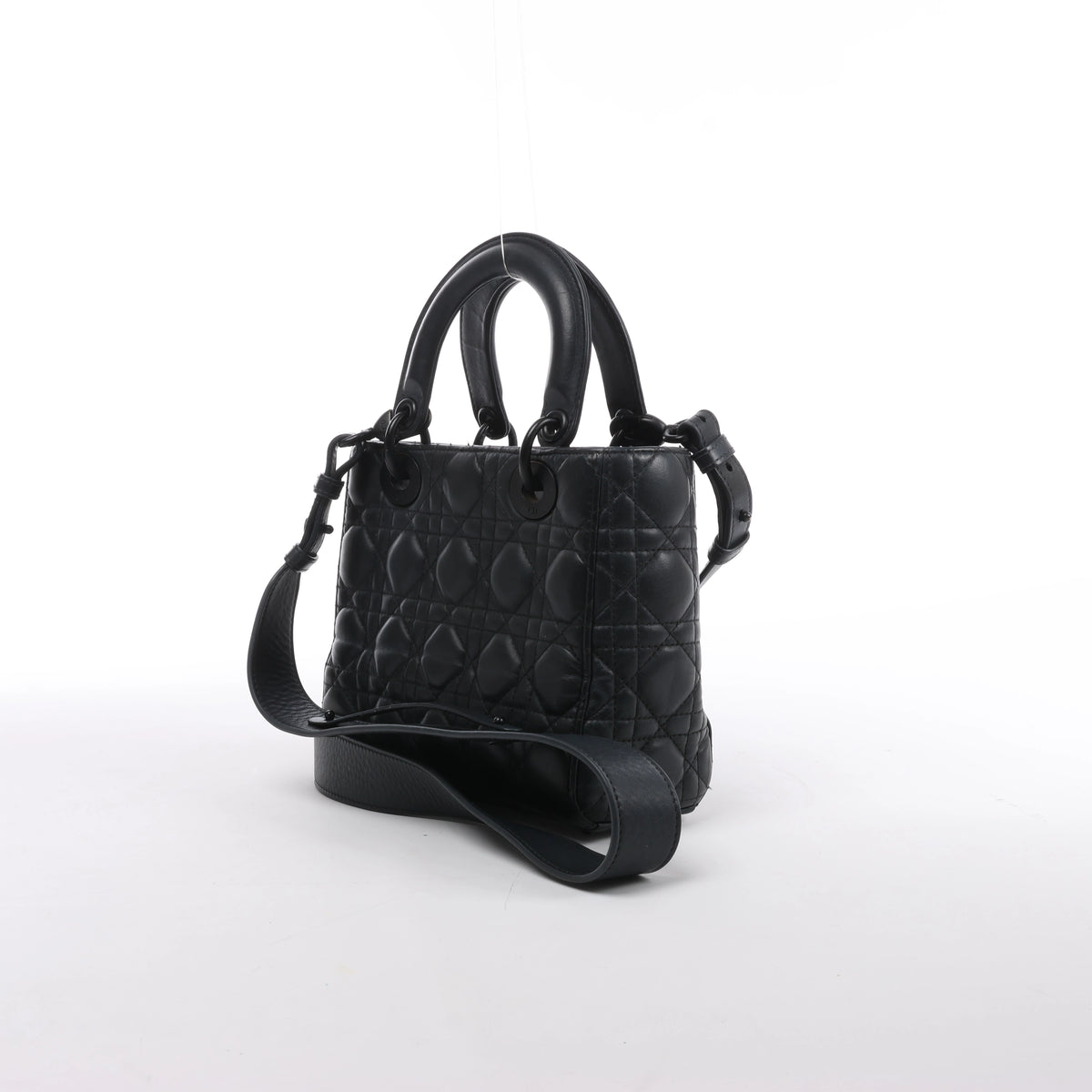 Bolso de mano mediano de dos vías de piel Cannage de Christian Dior en color camello