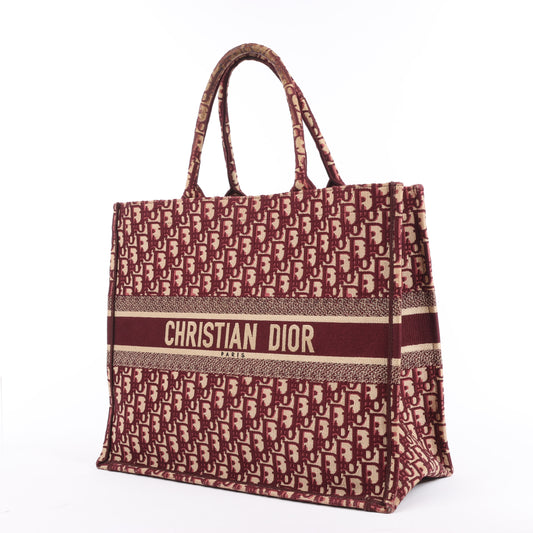 Grand sac bandoulière oblique en toile Christian Dior Book Tote bordeaux