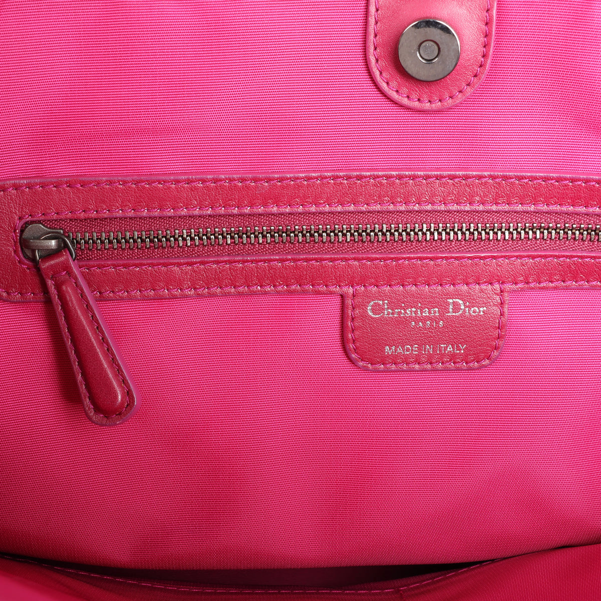 Bolso de hombro grande de lona Dior Book Tote en negro y blanco