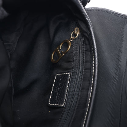 Sac à main classique Dior Saddle en cuir noir à double compartiment