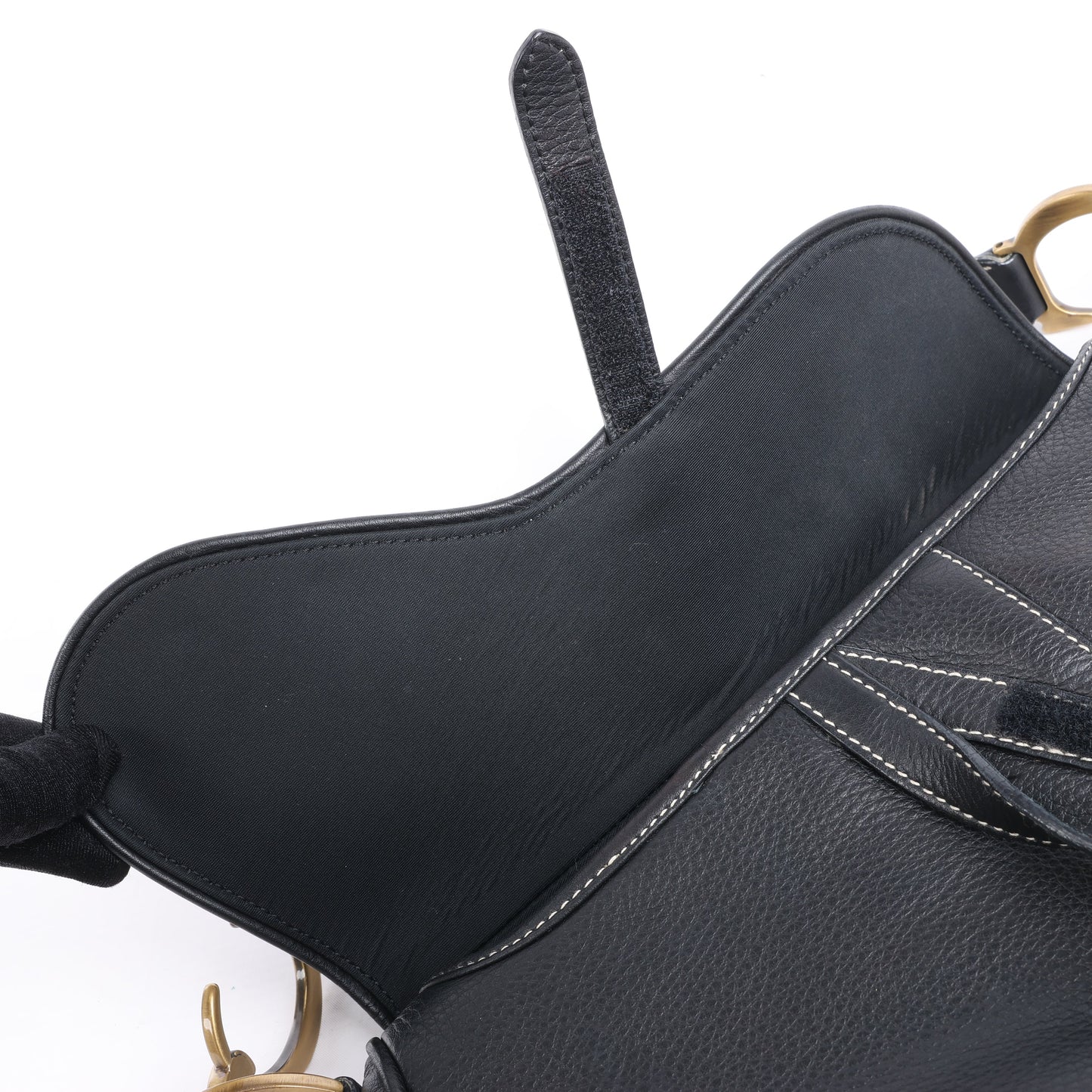 Sac à main classique Dior Saddle en cuir noir à double compartiment