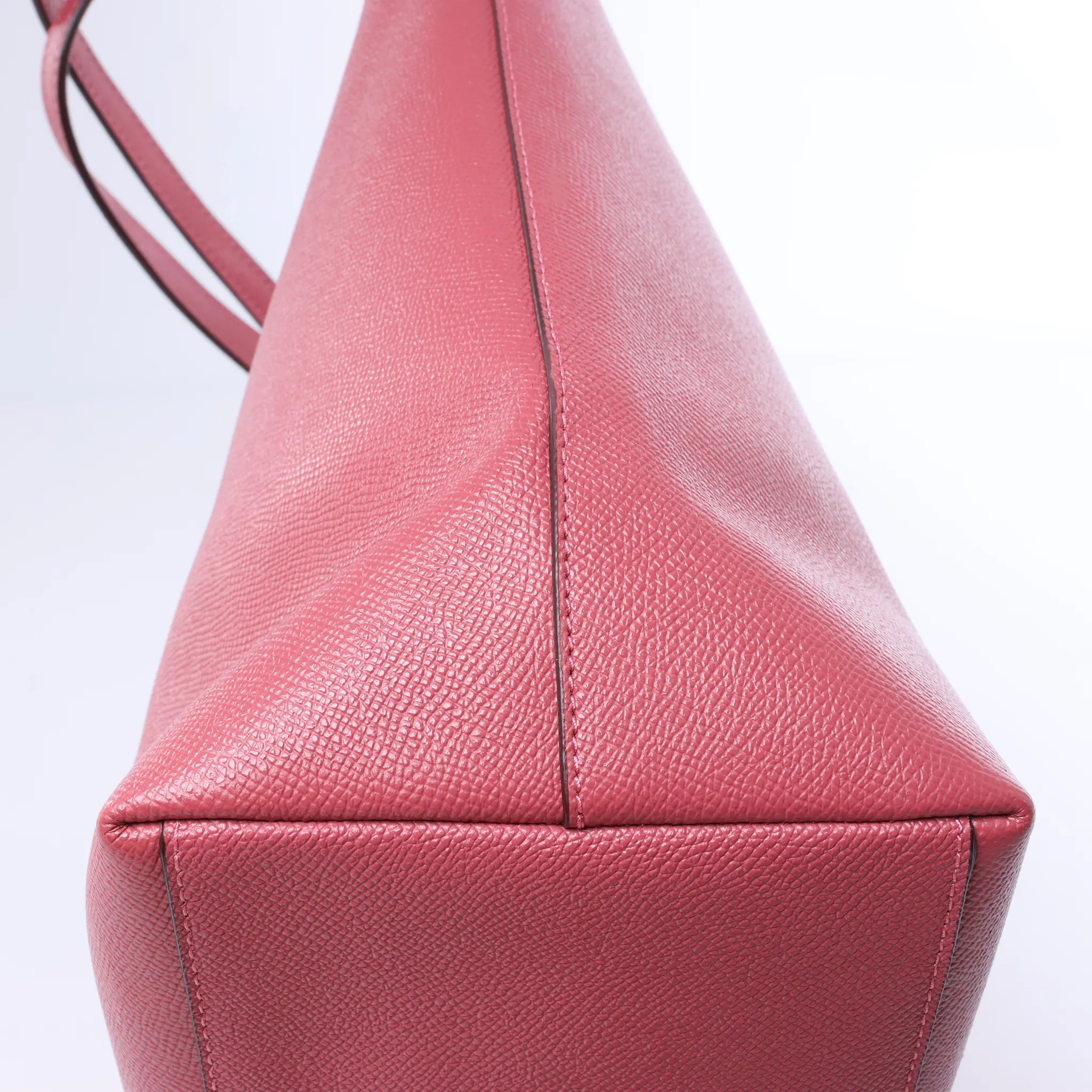 Bolso de hombro Coach City de cuero en rosa