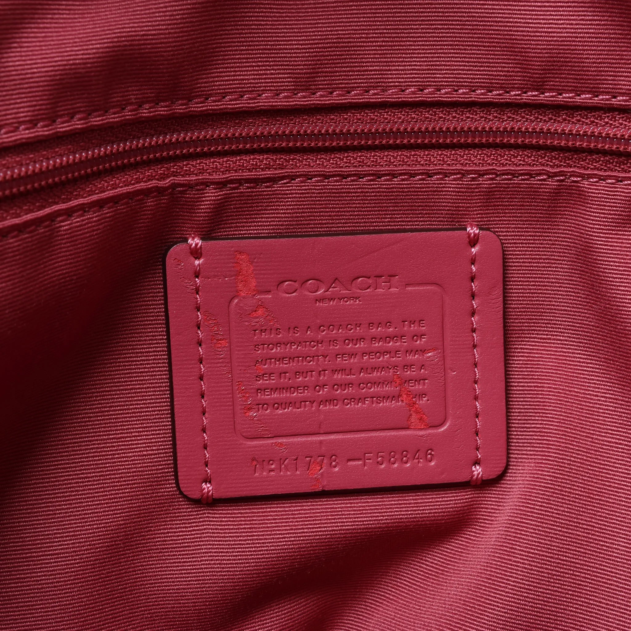Bolso de hombro Coach City de cuero en rosa