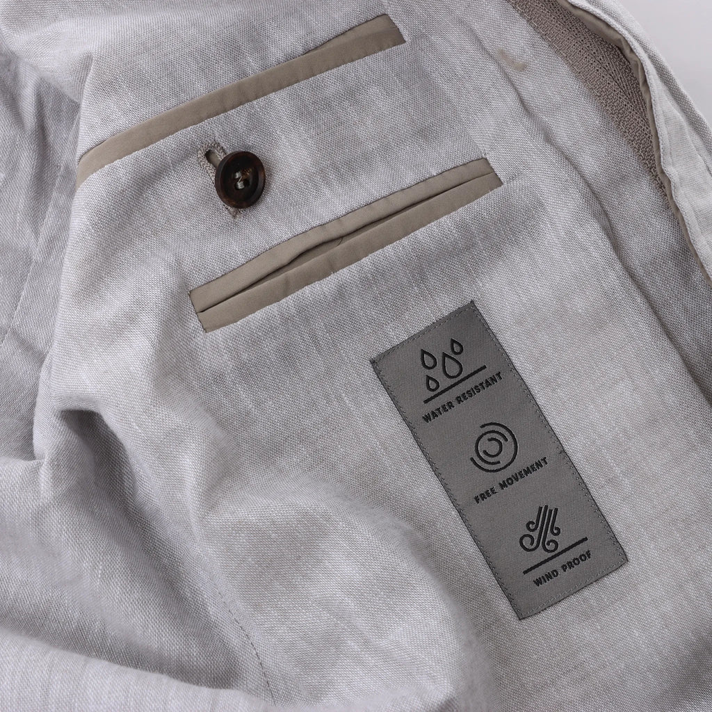 Corneliani Wool Jacket in Beige, Size 48 IT