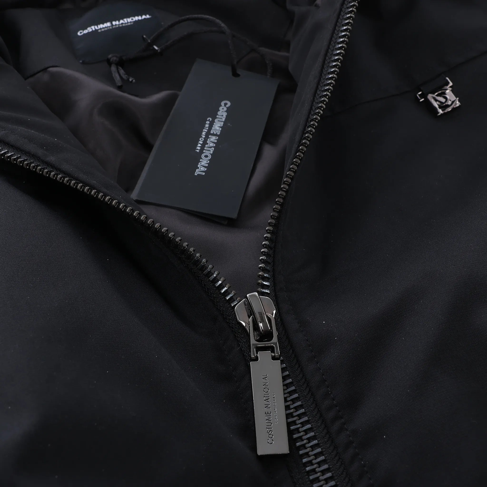 CoSTUME NATIONAL Giubbino Hooded Jacket in Black, Size IT 48