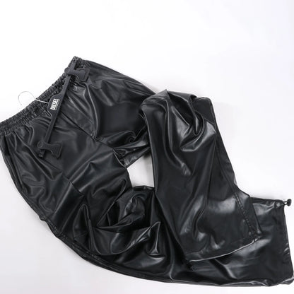 DIESEL Oversized Cargohose aus beschichtetem Stoff in Schwarz p-MARTY-LTH, Größe 48 IT