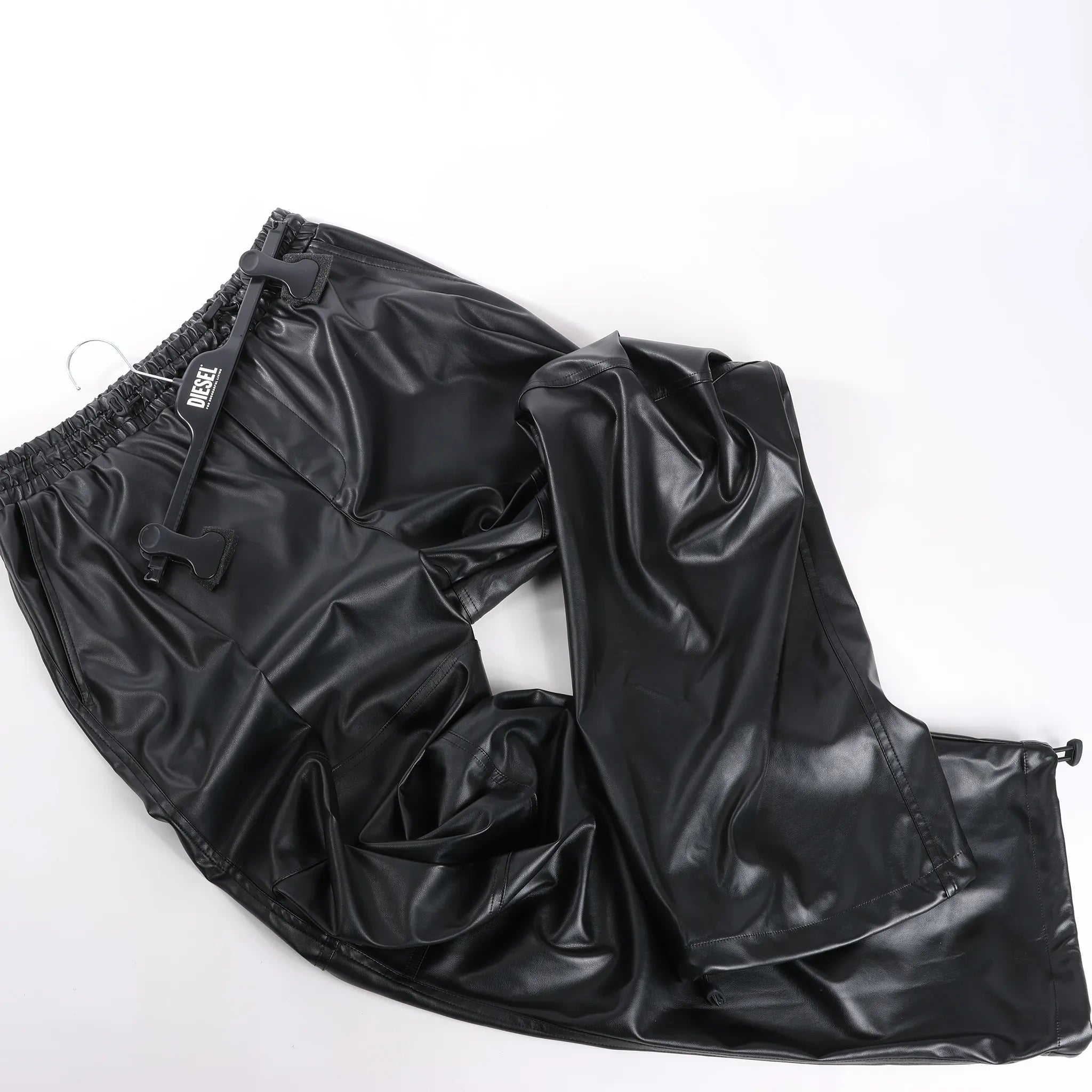 DIESEL Oversized Cargo Coated Fabric Trousers in Black p-MARTY-LTH, Size 48 IT