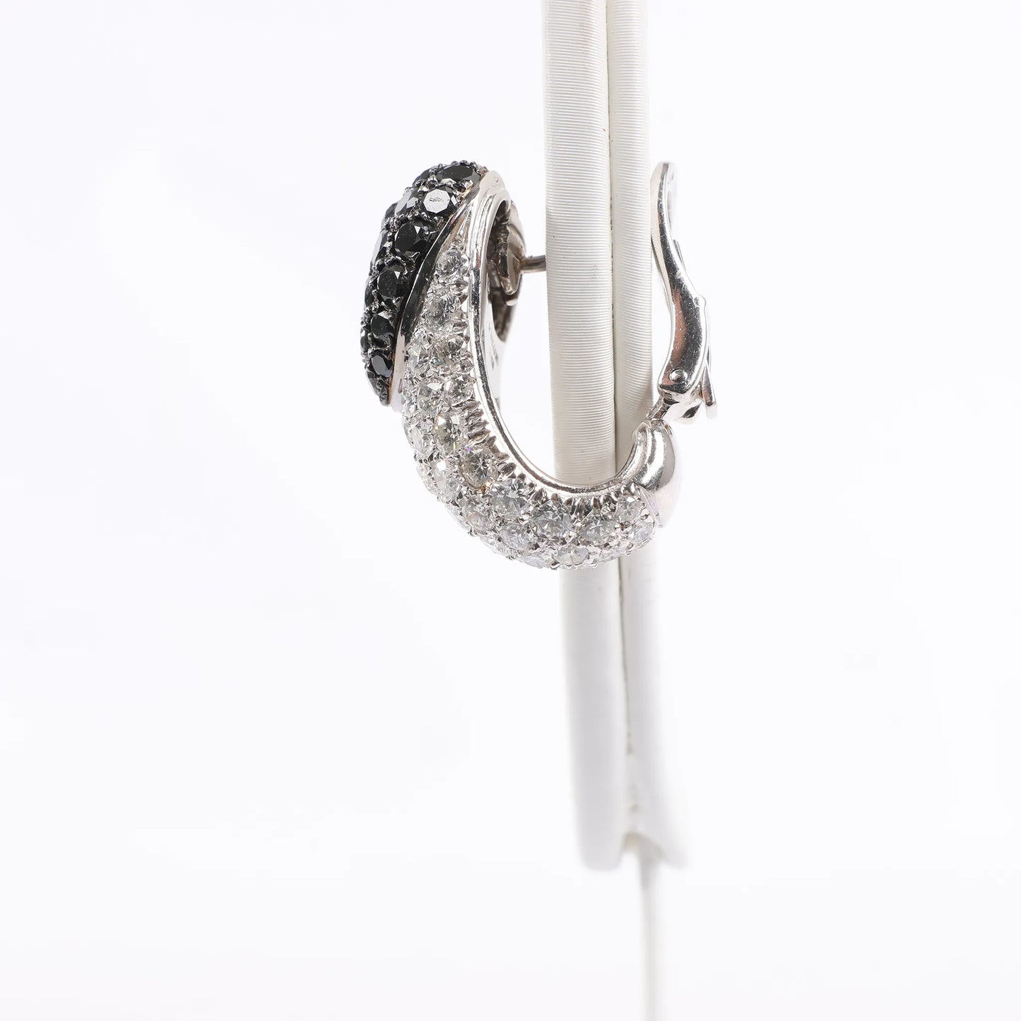 De Grisogono Heart White x Black Diamond WG Earrings