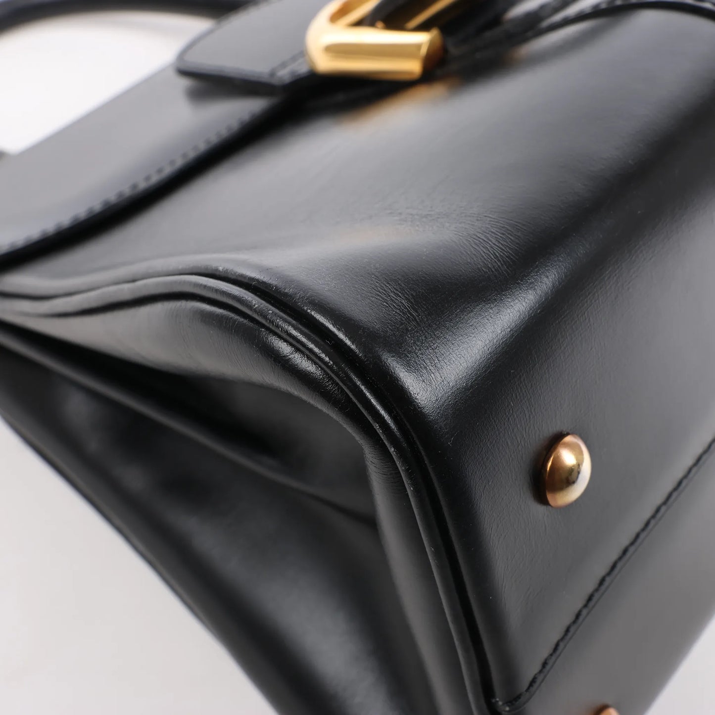 Delvaux Brillant PM Leather Handbag in Black