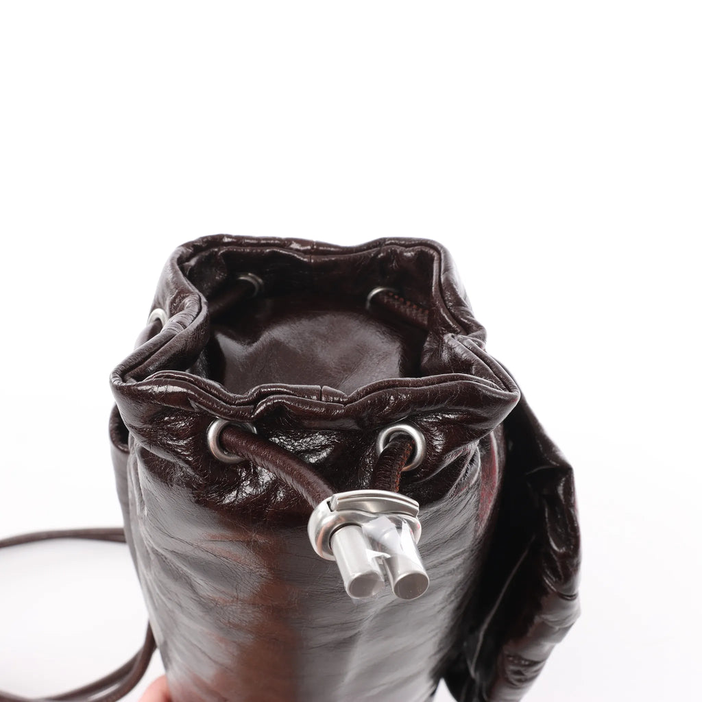 Diesel Scrunch-D Leather Shoulder Bag in Burgundy