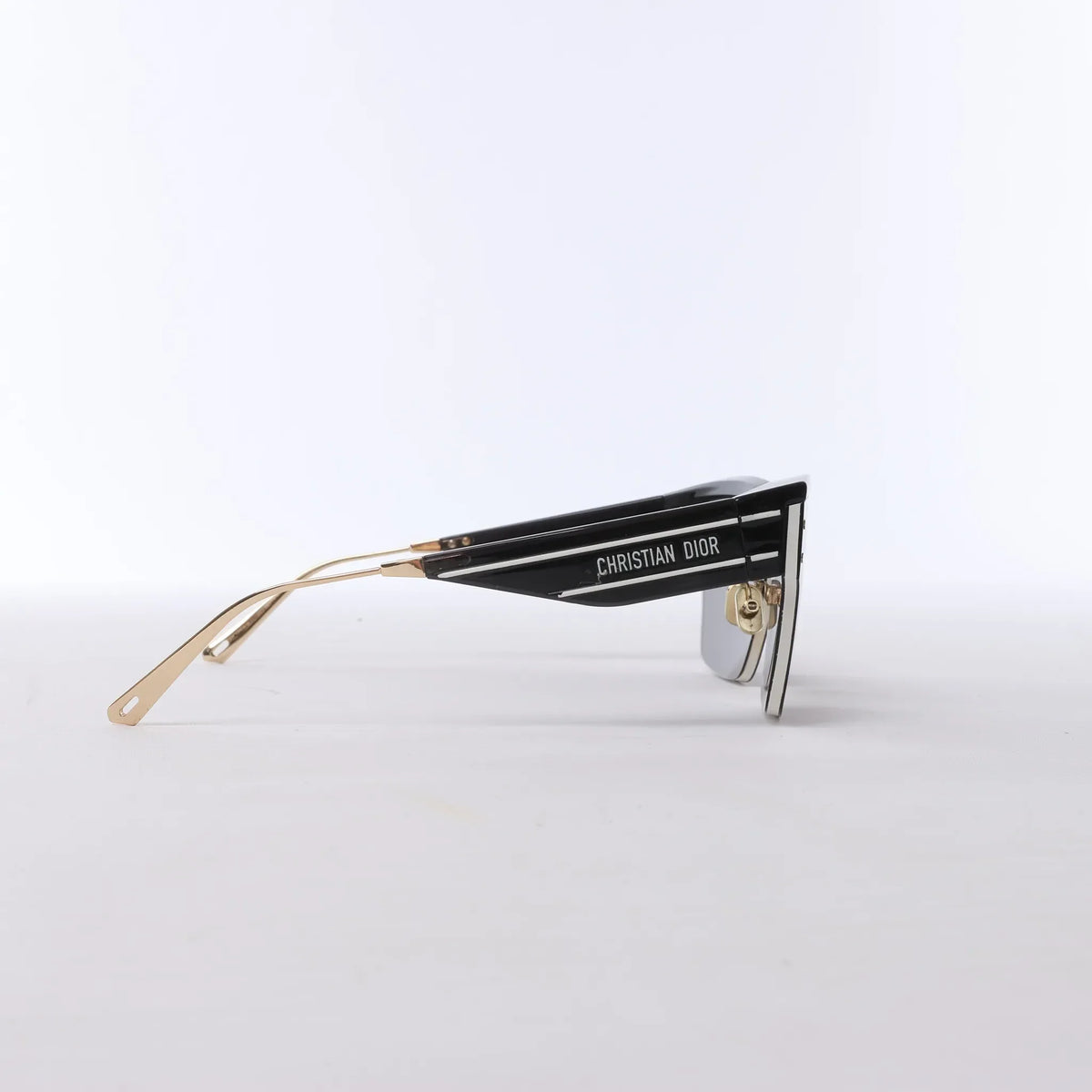 Dior DiorClub M4U Mask Sunglasses in Black