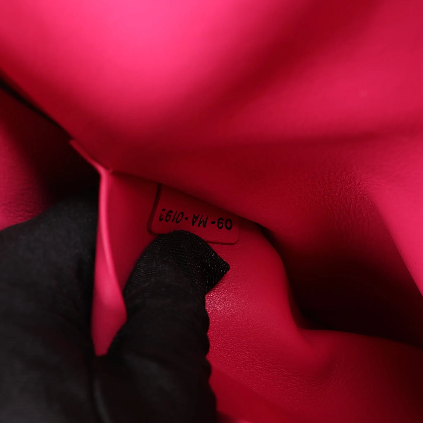 Große 2-Wege-Handtasche aus Glattleder von Dior Diorissimo in Schwarz x Rose Indien