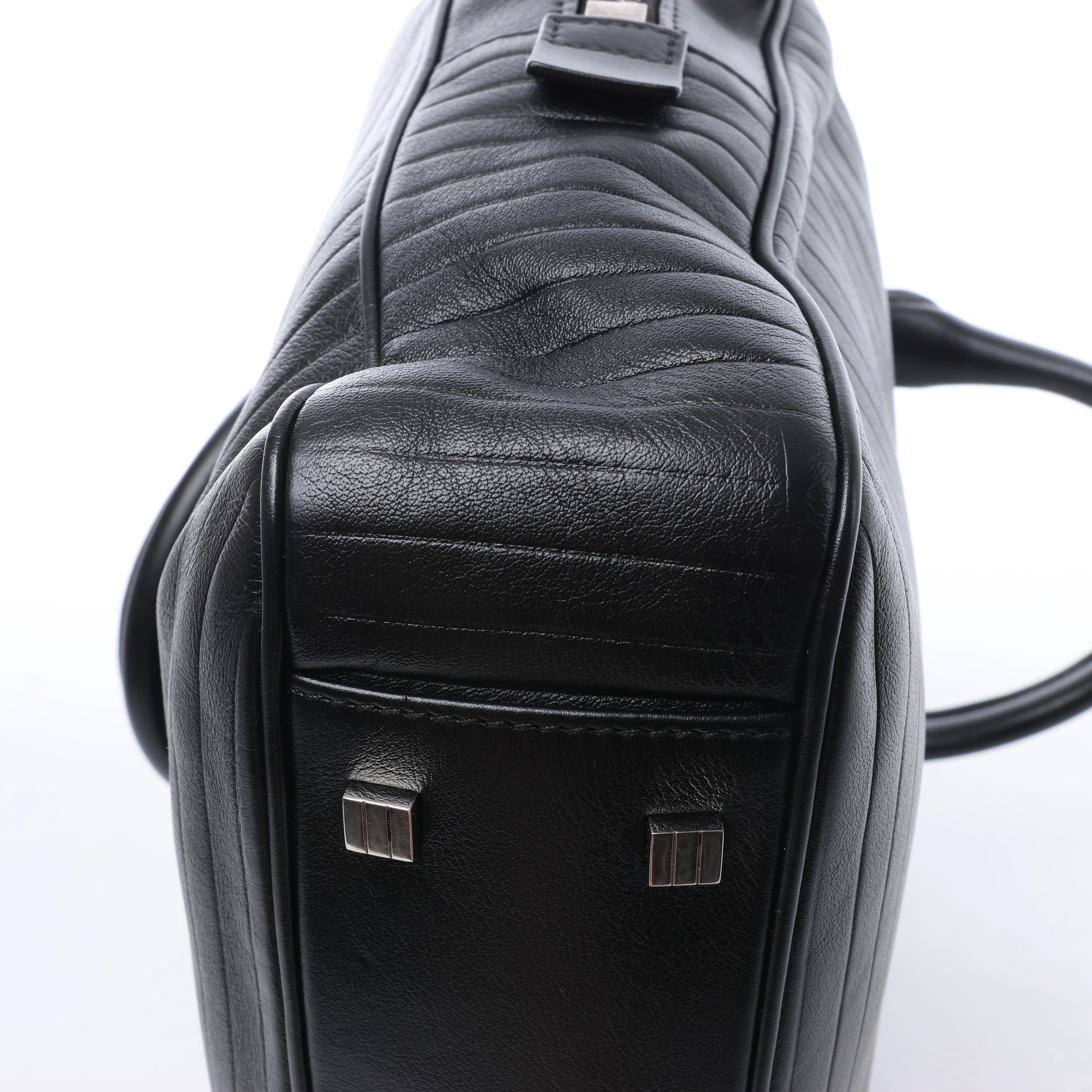 Bolso de mano grande de 2 vías Dior Diorissimo de cuero liso en negro x Rose Indien
