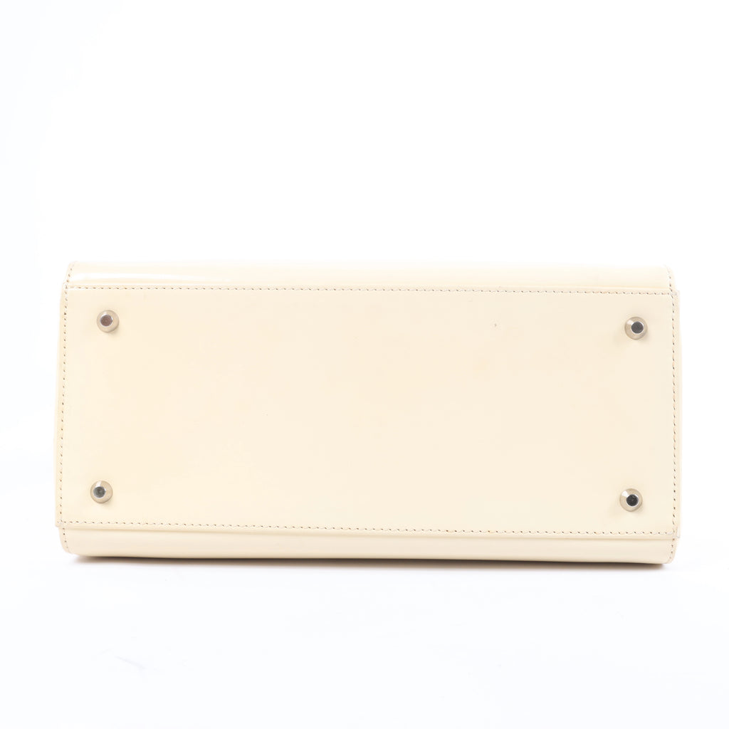Bolso de mano Dior Saddle Mini Bag de piel en color crudo