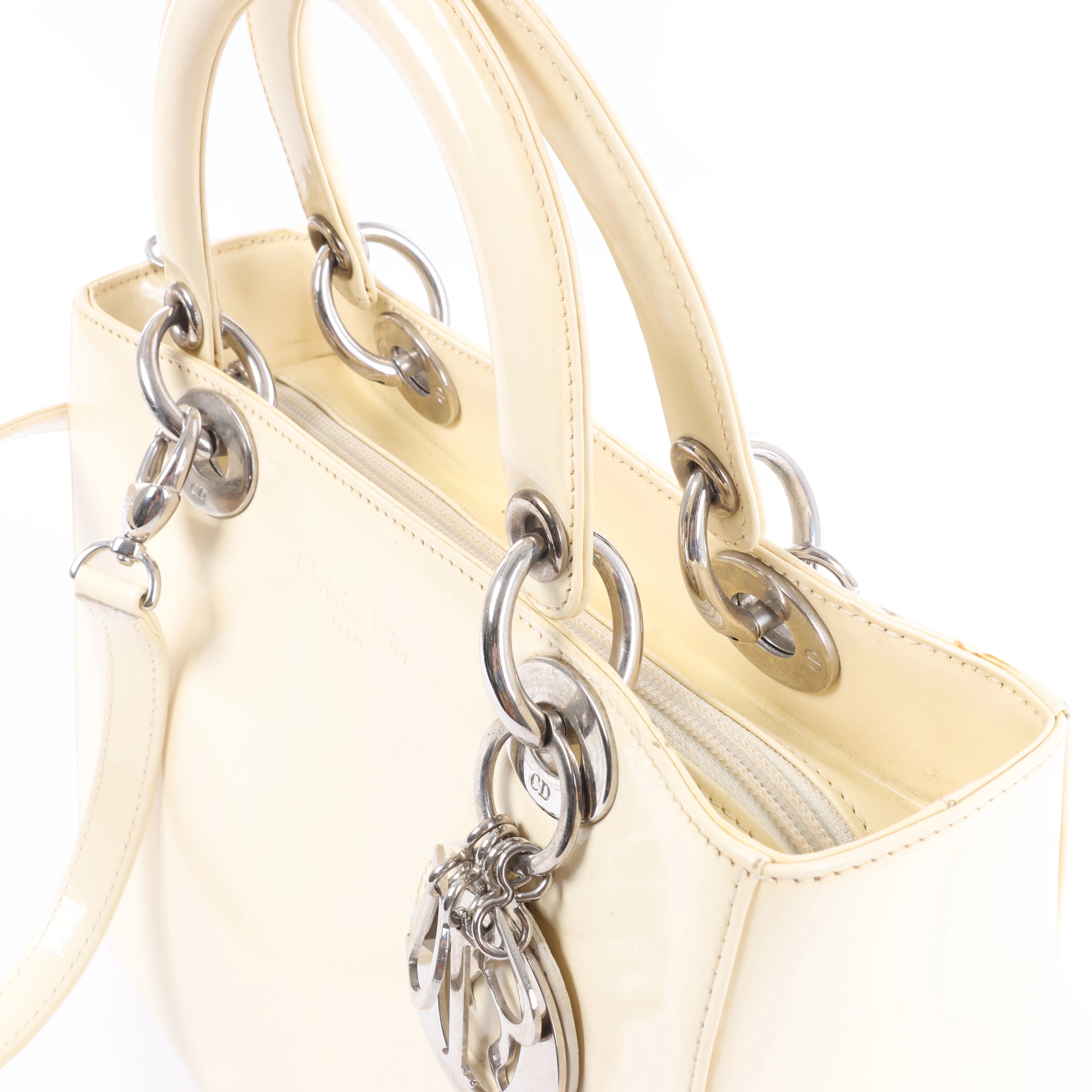 Bolso de mano Dior Saddle Mini Bag de piel en color crudo