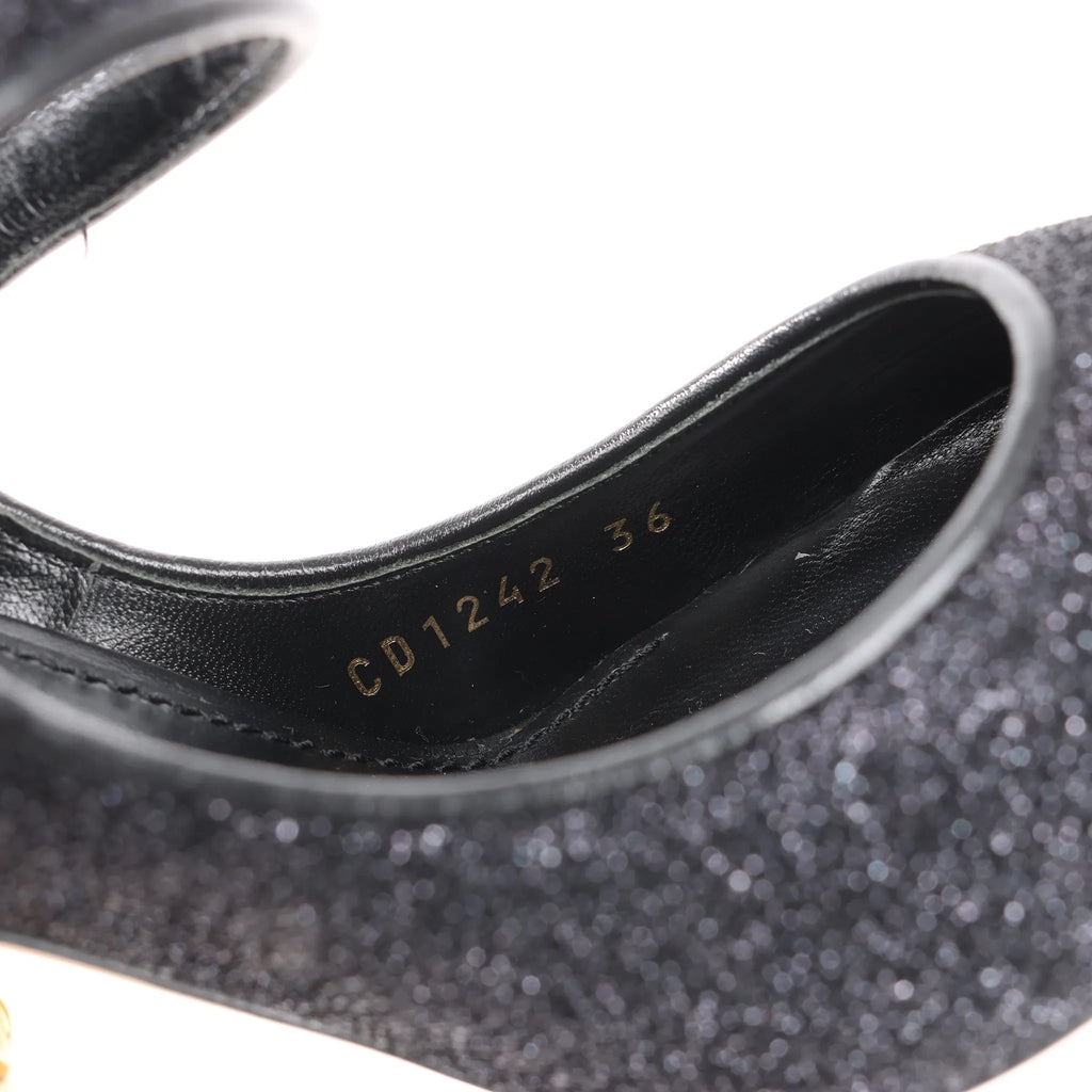 Dolce & Gabbana Cloth x Glitter DG logo Mary Jane Heels Baroque in Black, Size 36 EU