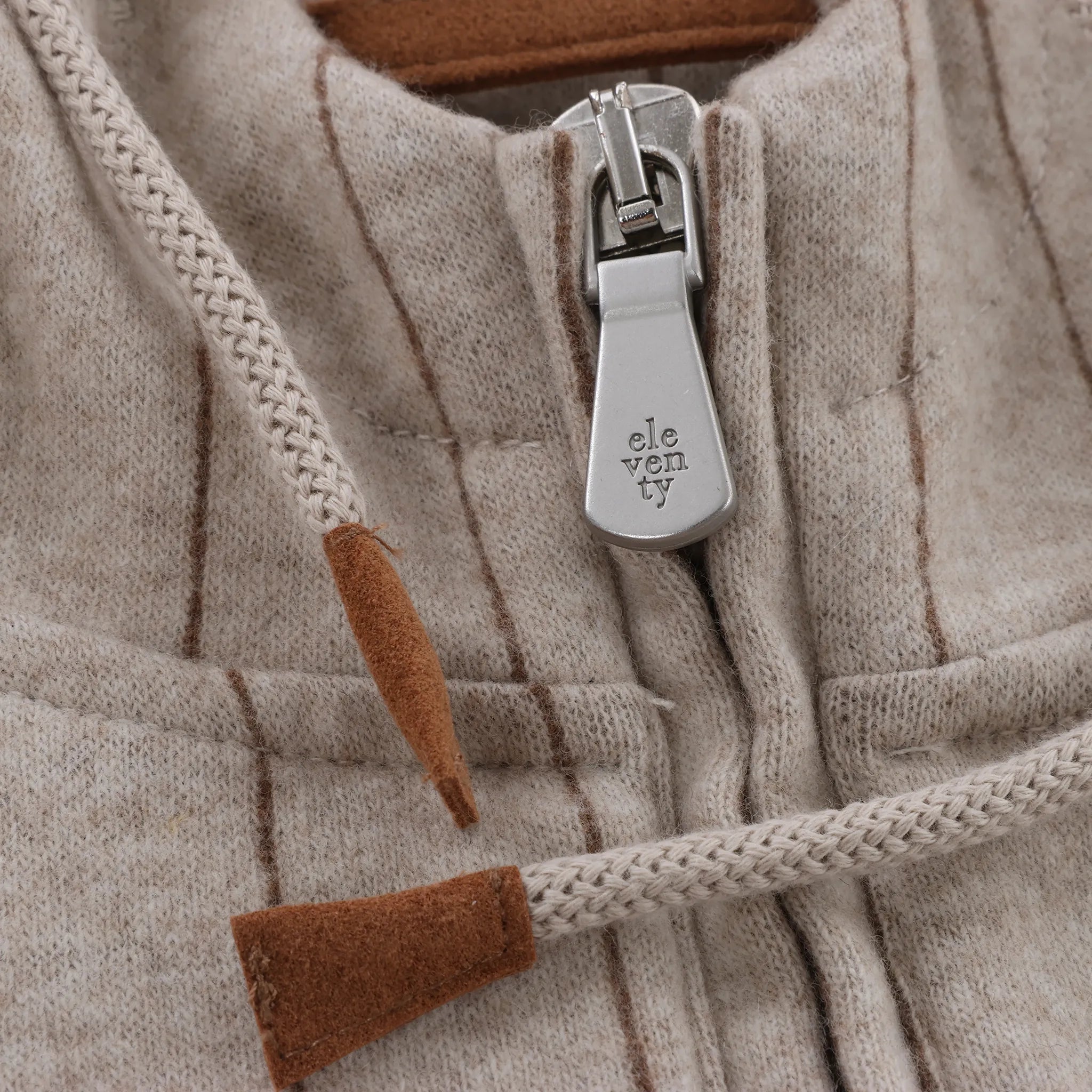 Eleventy Striped Zip-Up Sweatshirt in Beige, Size M