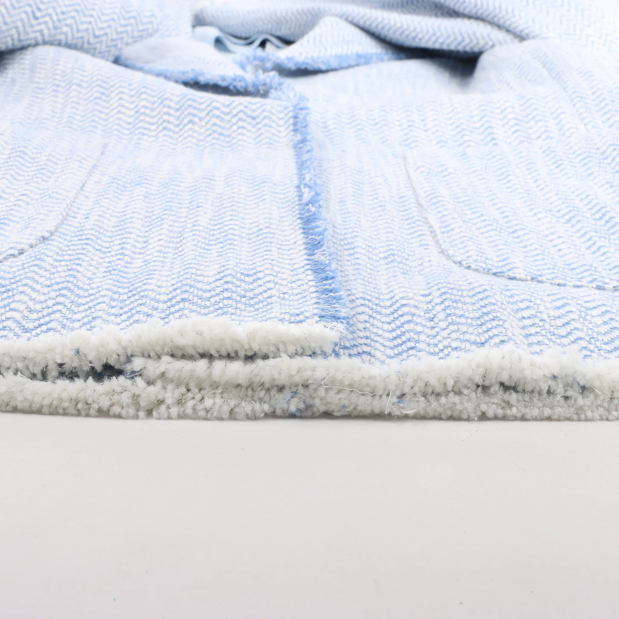 Eleventy Fringed Single-Breasted blazer in Light Blue, Size 38 IT