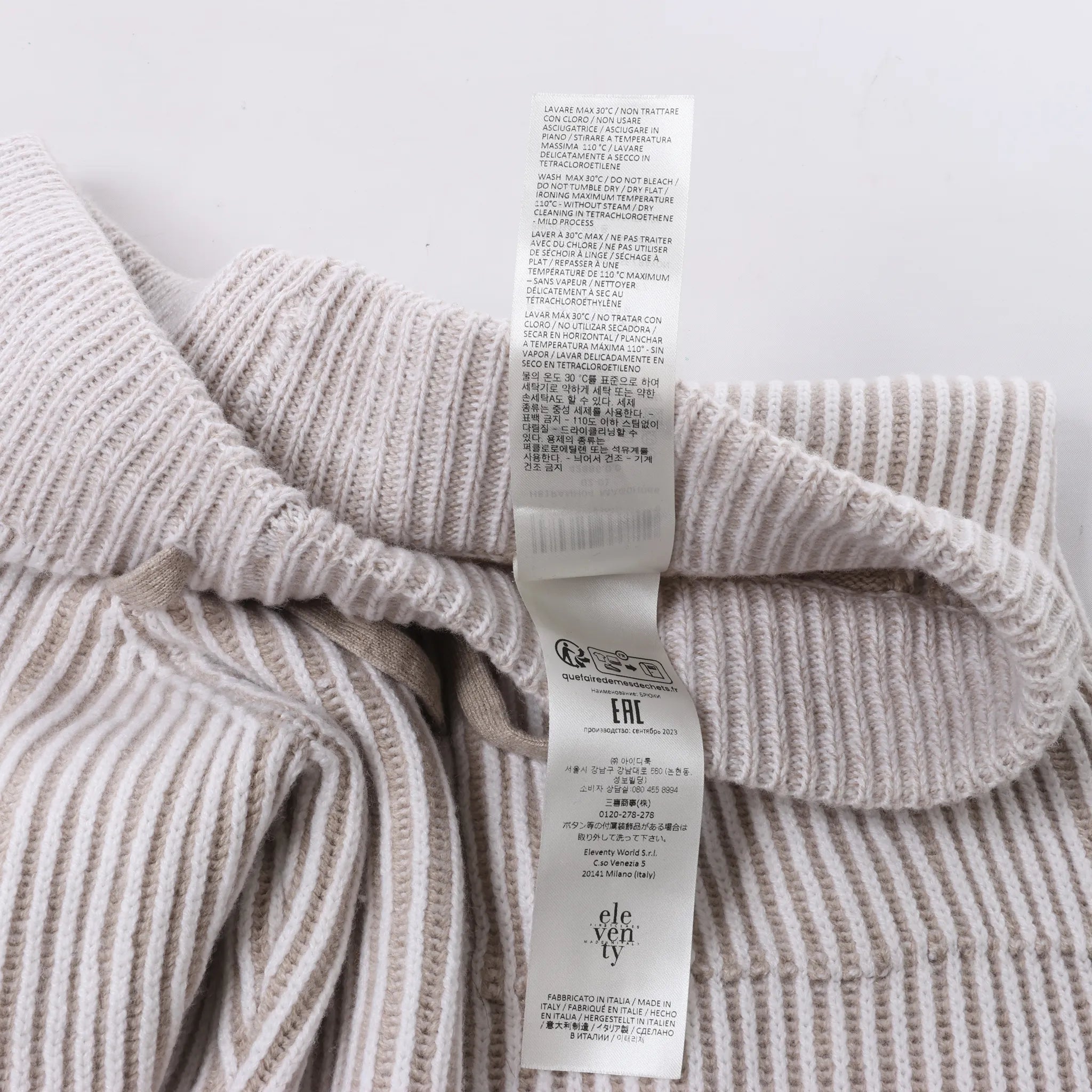 Eleventy Casual Wool Trousers in Light Gray, Size M