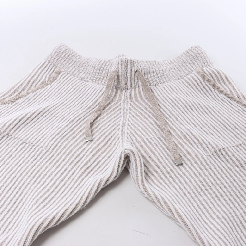 Eleventy Casual Wool Trousers in Light Gray, Size M