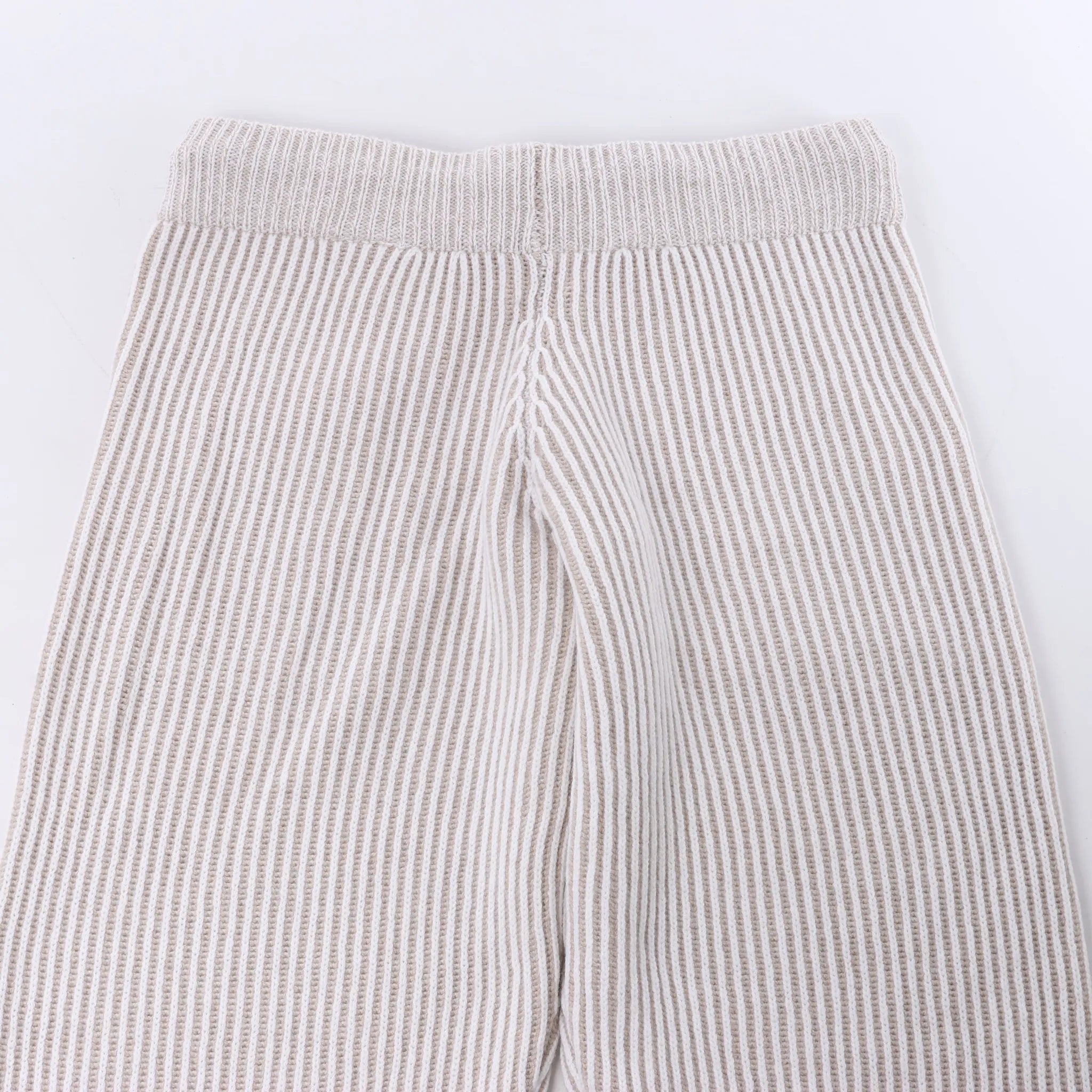 Eleventy Casual Wool Trousers in Light Gray, Size M