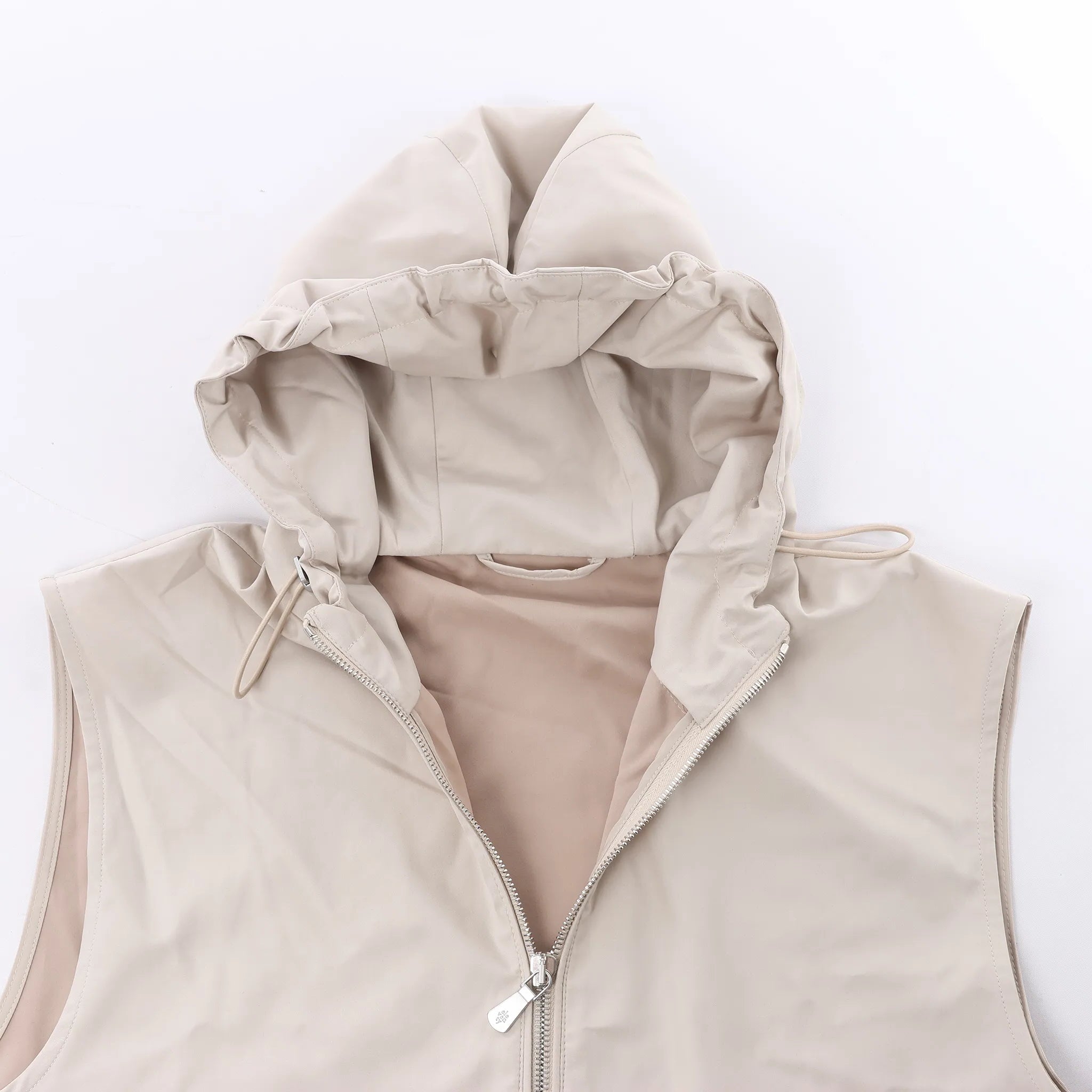 Eleventy Hooded Zip-Front Vest in Beige, Size 50 IT