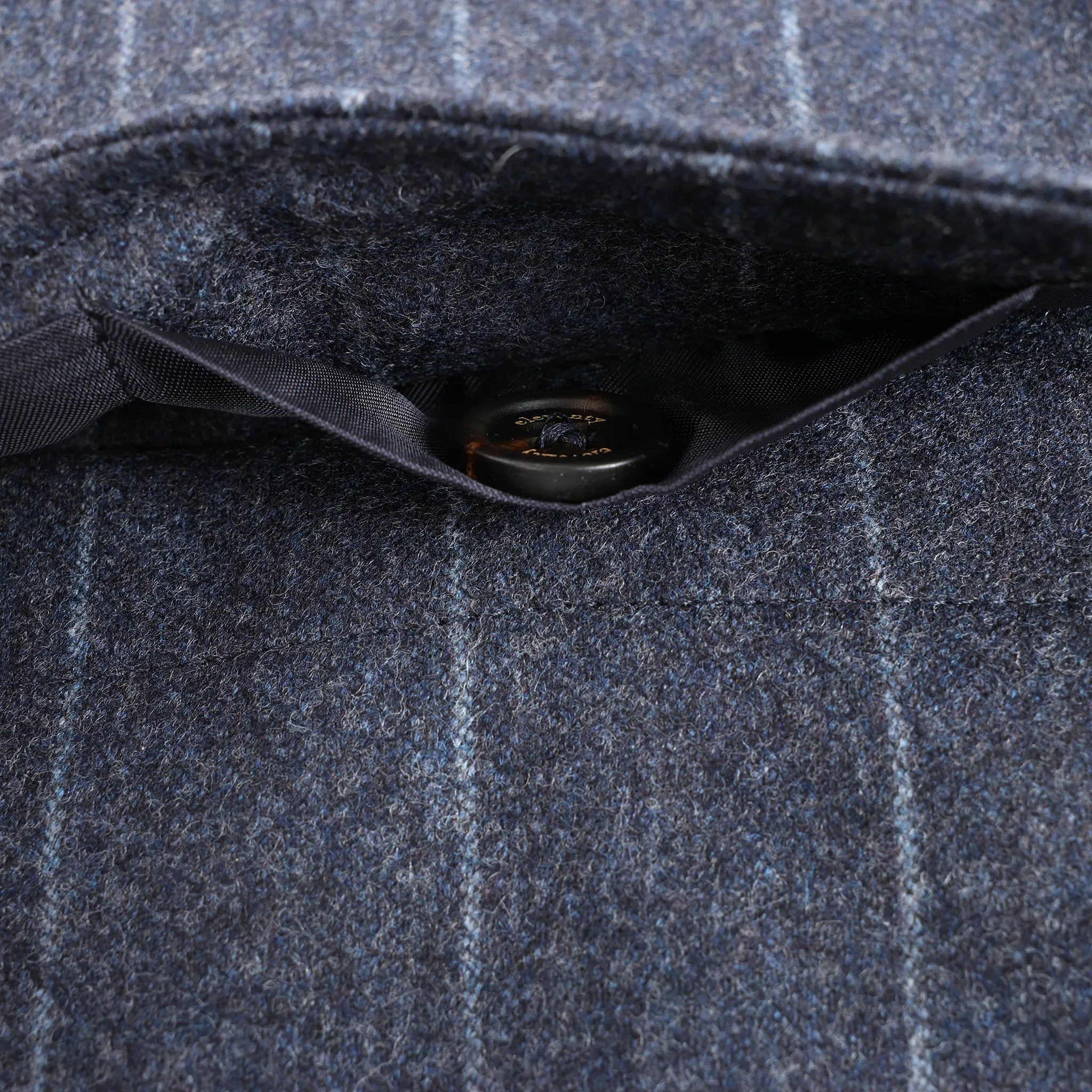 Eleventy Pinstripe Pocket Wool Shirt in Navy Blue, Size 50 IT