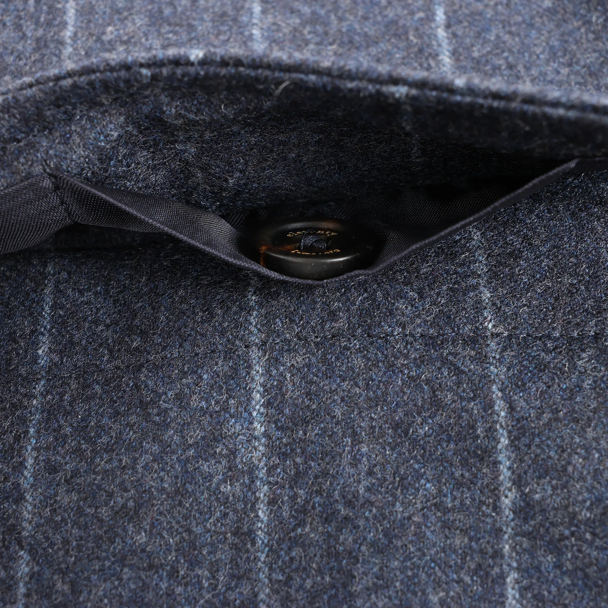 Eleventy Pinstripe Pocket Wool Shirt in Navy Blue, Size 50 IT