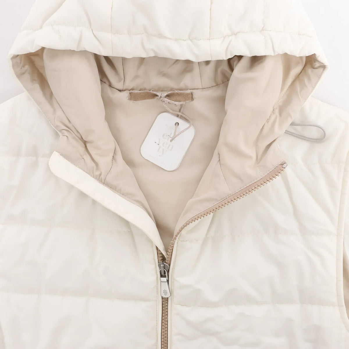 Eleventy Hooded Wool Vest in Beige, Size 50 IT