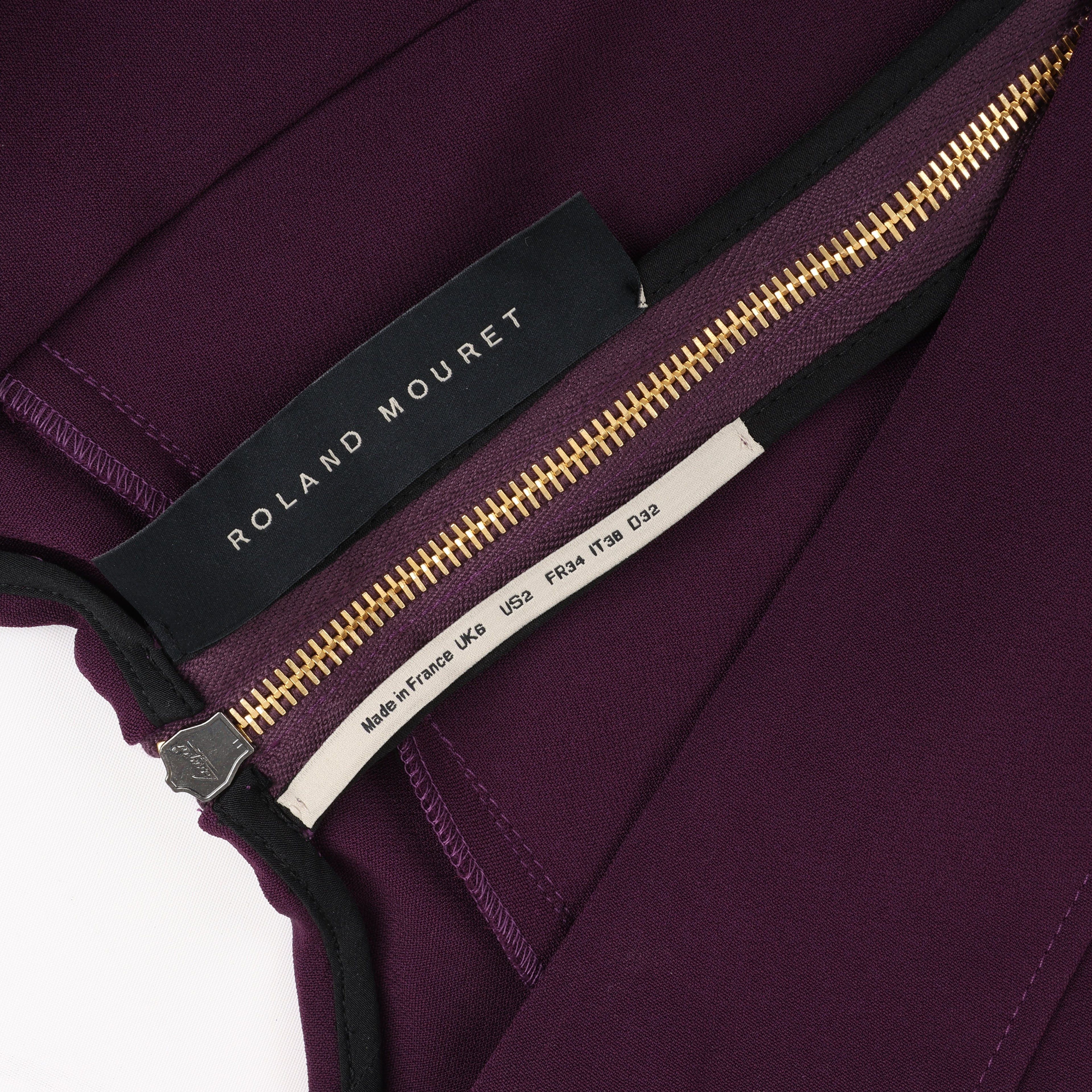 Roland Mouret Deep V-Neck Fitted Midi Dress in Plum – EU 34
