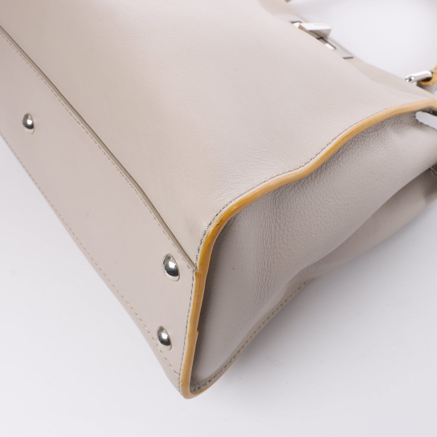 Fendi Peekaboo Regular Leather 2Way Handbag in Gray