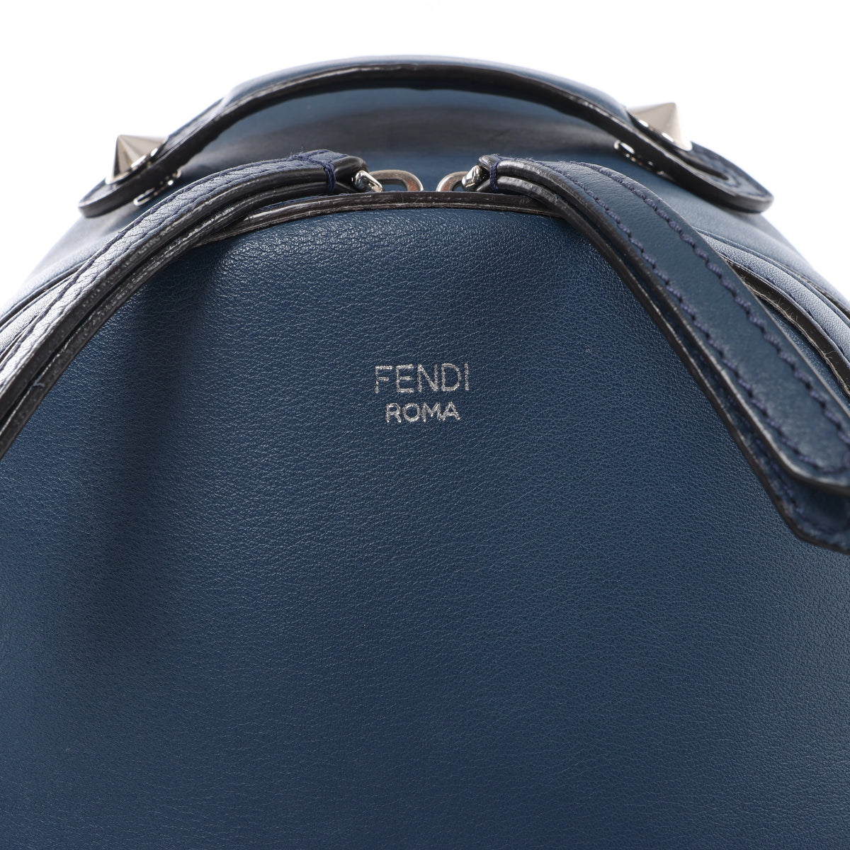 Bolso de hombro FENDI de ante y piel en color negro