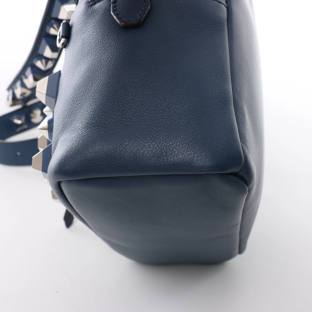 Bolso de hombro FENDI de ante y piel en color negro