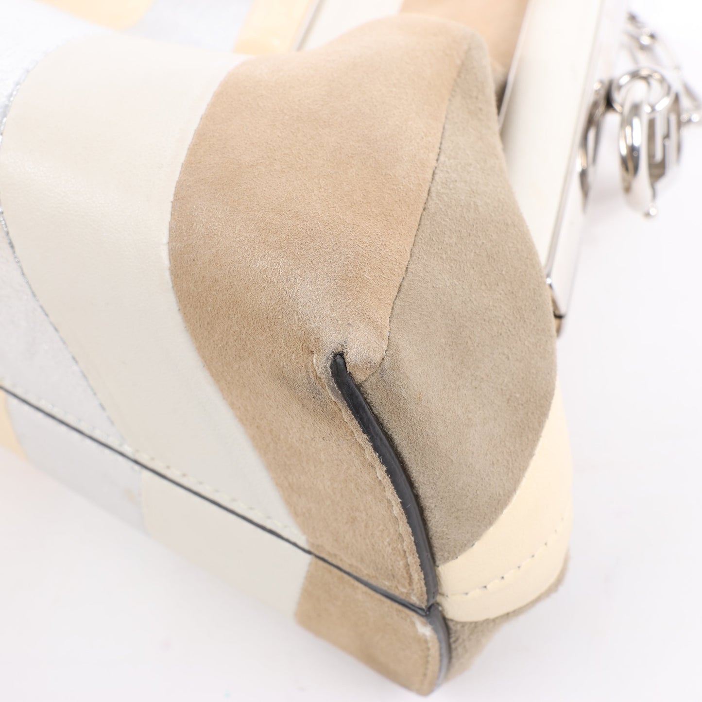 FENDI First Leather x Suede Shoulder bag in Beige 8BP129