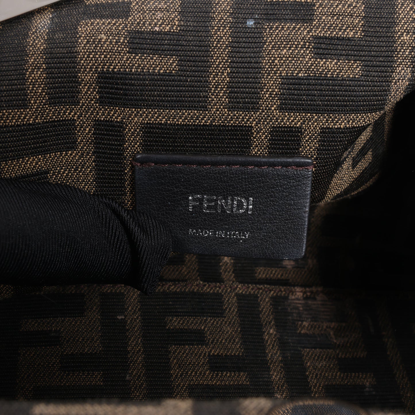 FENDI First Leather x Suede Shoulder bag in Beige 8BP129