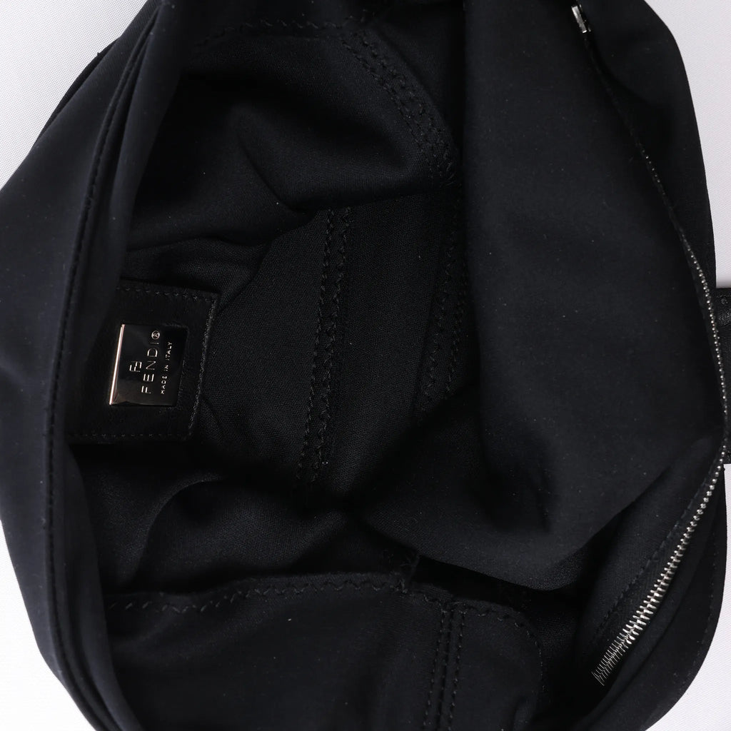 FENDI Mamma Baguette Jersey & Leather Shoulder bag in Black 26729