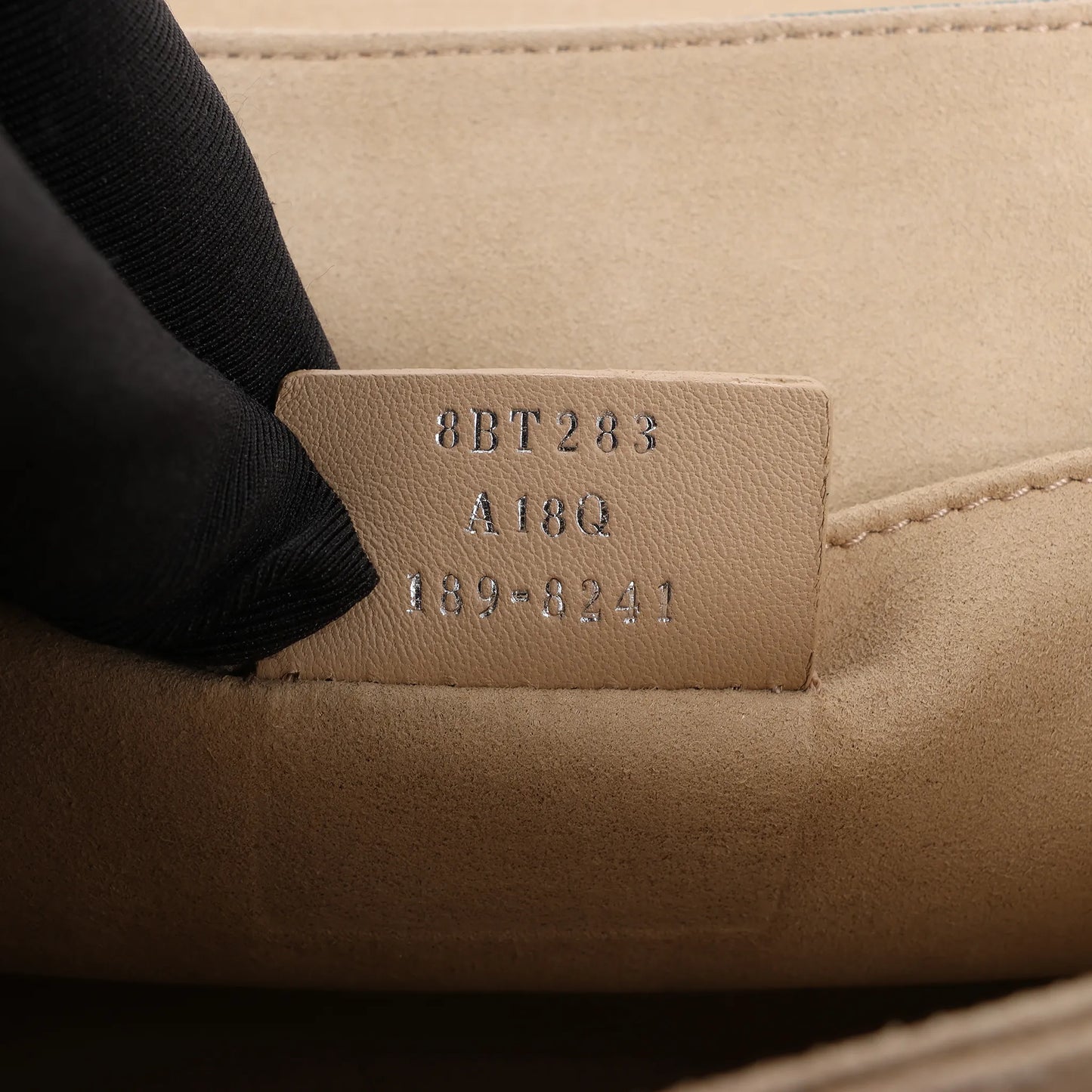 Sac à main bidirectionnel en cuir FENDI Kan I bleu 8BT283