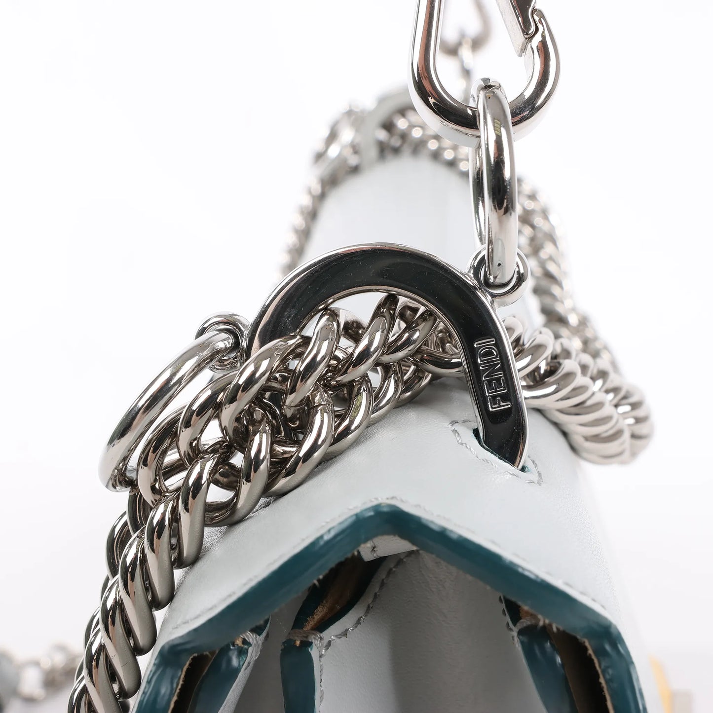 Sac à main bidirectionnel en cuir FENDI Kan I bleu 8BT283