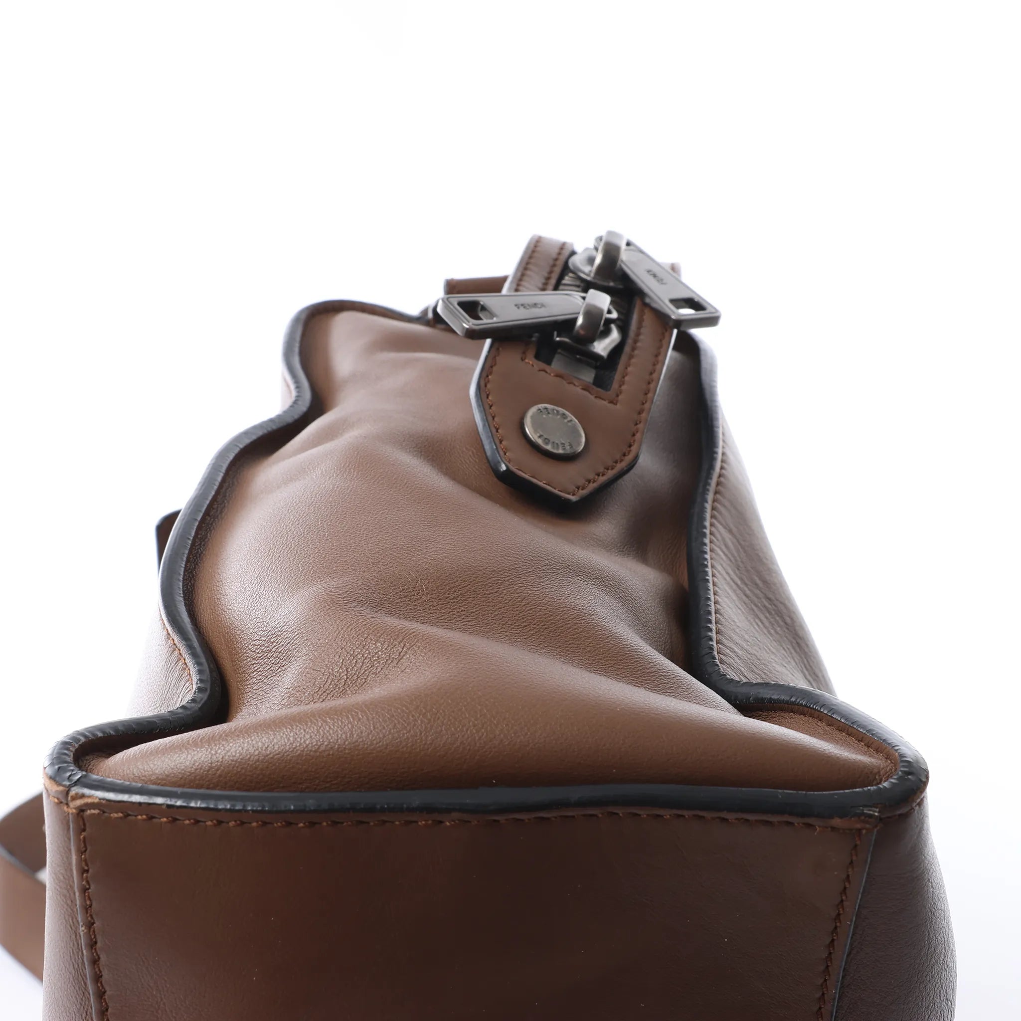 Fendi Lui Urban Leather 2Way Handbag in Brown 7VA400