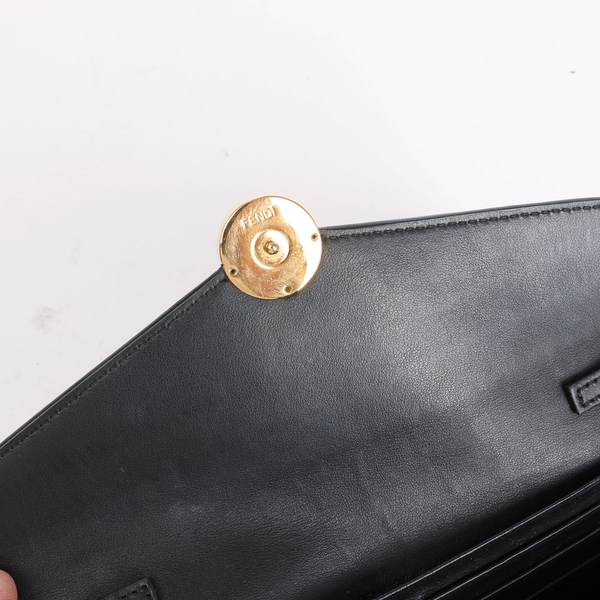 Cartera continental de piel lisa negra de Bottega Veneta