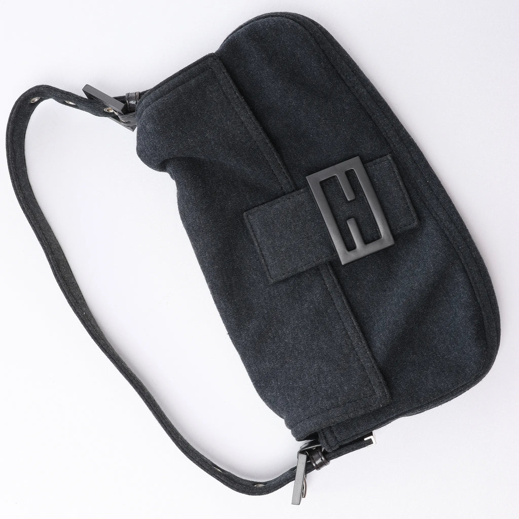 FENDI Baguette Cotton Shoulder bag in Gray