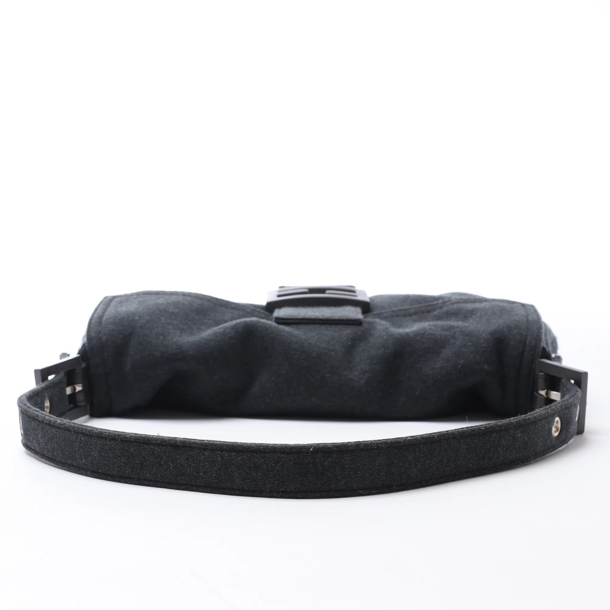 FENDI Baguette Cotton Shoulder bag in Gray