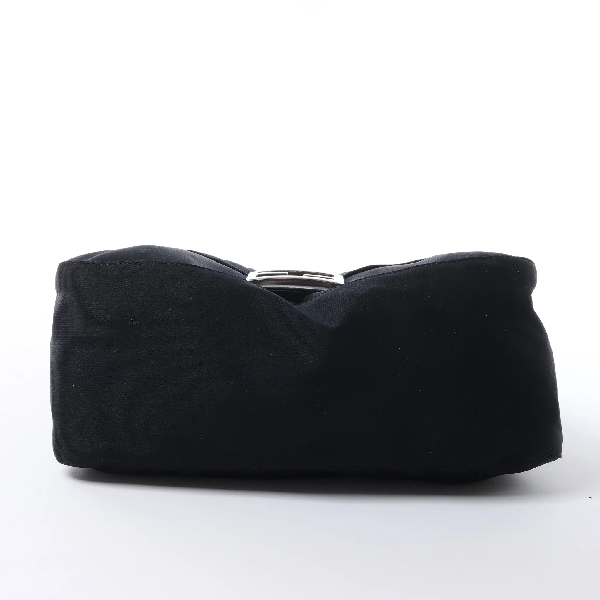 FENDI Mamma Baguette Jersey & Leather Shoulder bag in Black