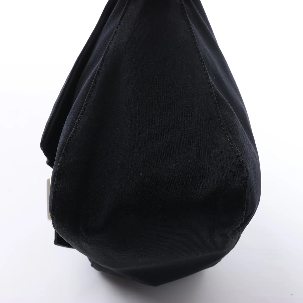 FENDI Mamma Baguette Jersey & Leather Shoulder bag in Black