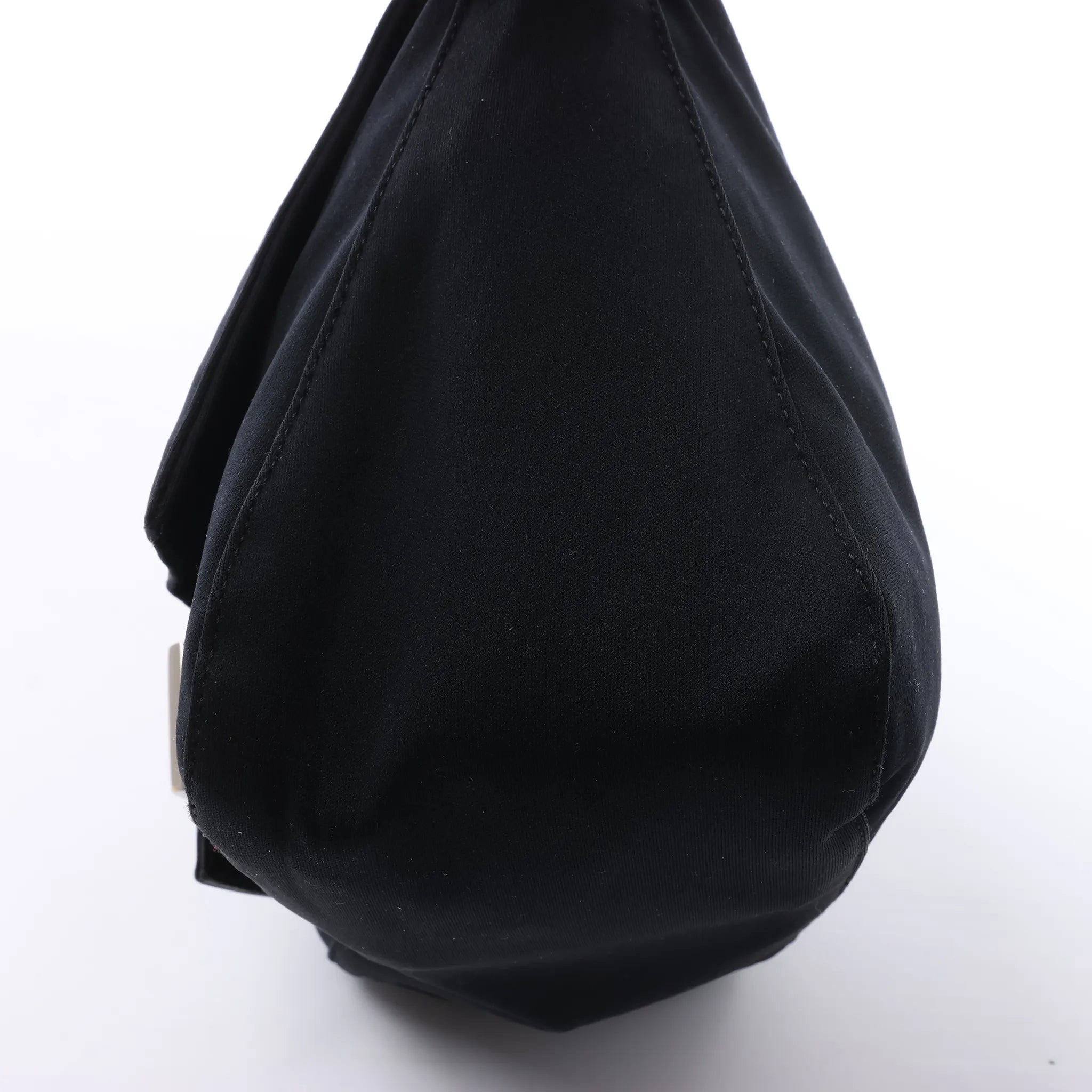 FENDI Mamma Baguette Jersey & Leather Shoulder bag in Black